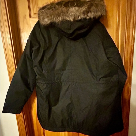 Coat - Picture 4 of 4